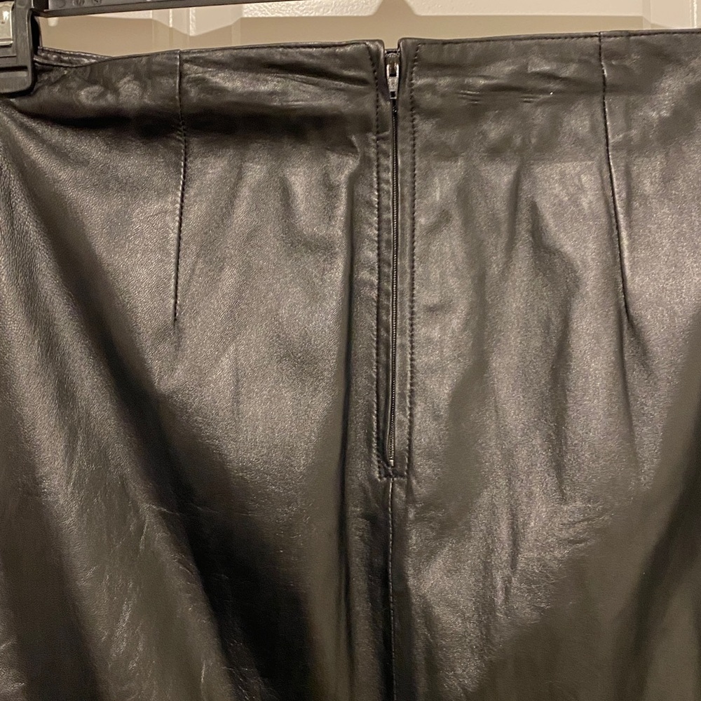 Ruth Wagner Vintage Black Lamb Skin Leather Skirt - Picture 7 of 12